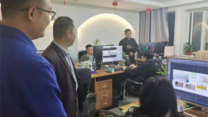 直播代运营合同中常见的陷阱主要包括以下几点：